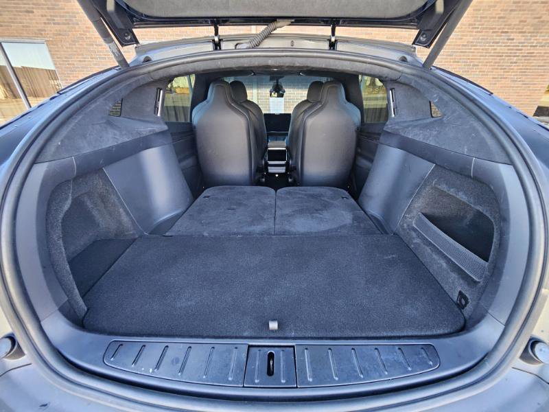 Used 2023 Tesla Model X image 70