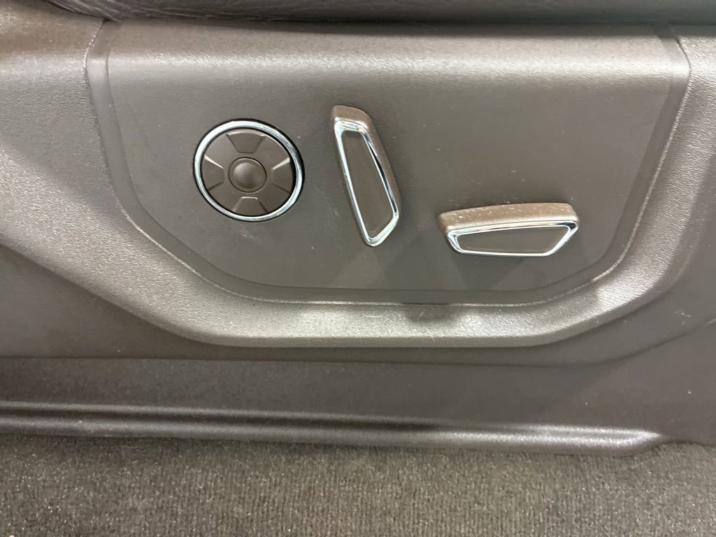 Used 2018 Ford F150 King Ranch w/ Equipment Group 601A Luxury image 31