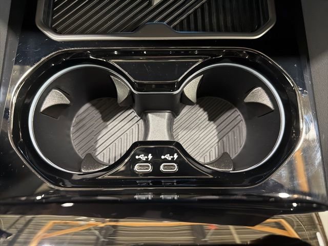 Used 2026 BMW 530i xDrive w/ Premium Package AWD/4WD image 38