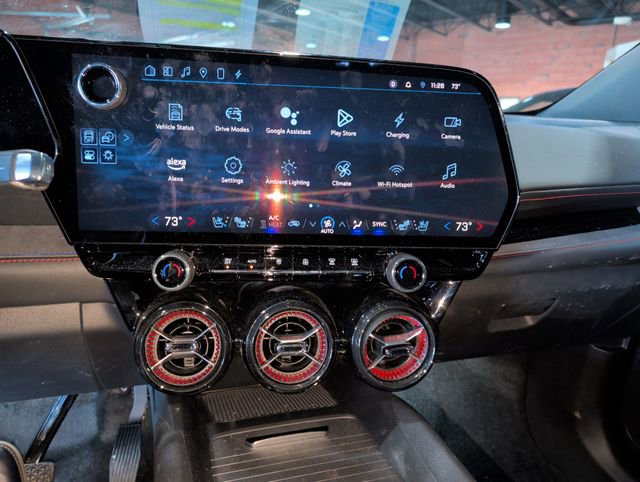 Used 2024 Chevrolet Blazer EV RS image 5