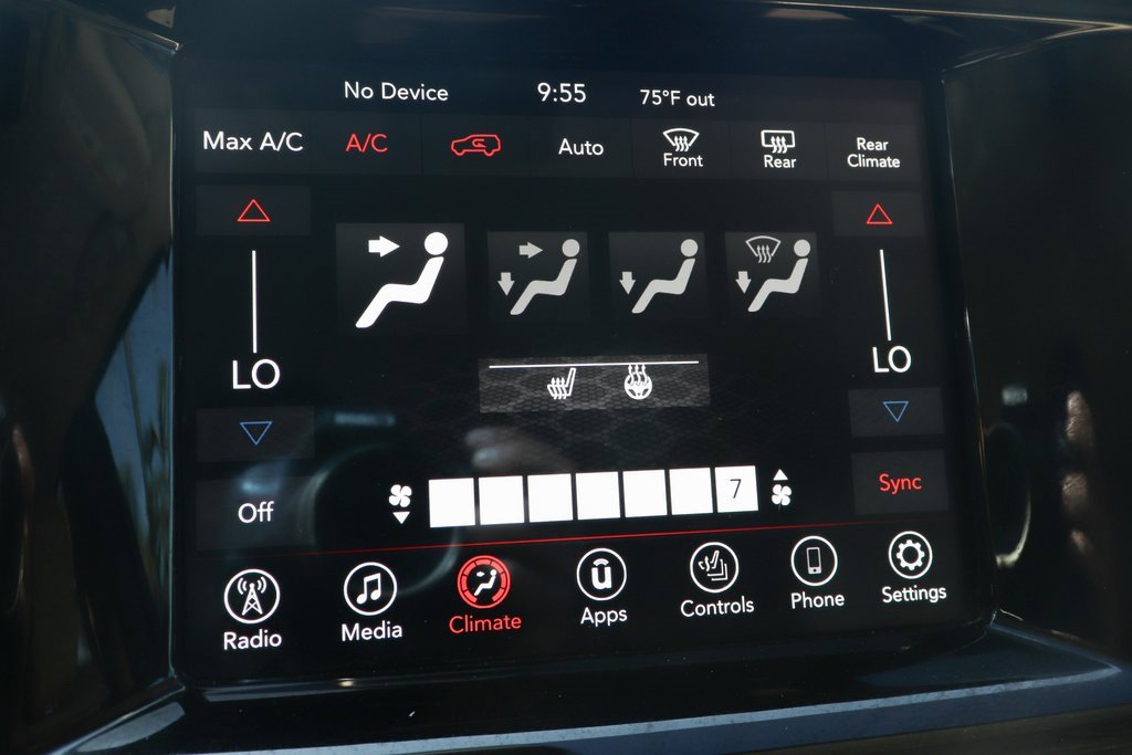 Used 2021 Dodge Durango SXT image 29