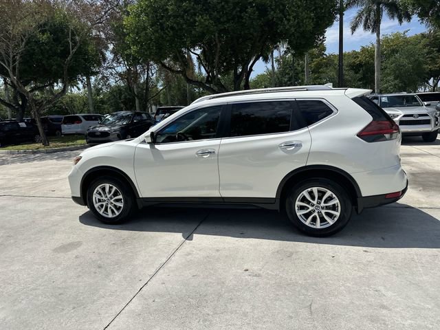 Used 2020 Nissan Rogue SV FWD image 17