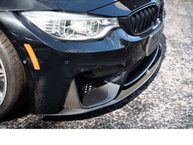Used 2015 BMW M4 Coupe w/ Premium Package image 9
