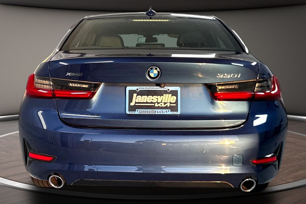 Used 2021 BMW 330i xDrive Sedan w/ Convenience Package AWD/4WD image 6