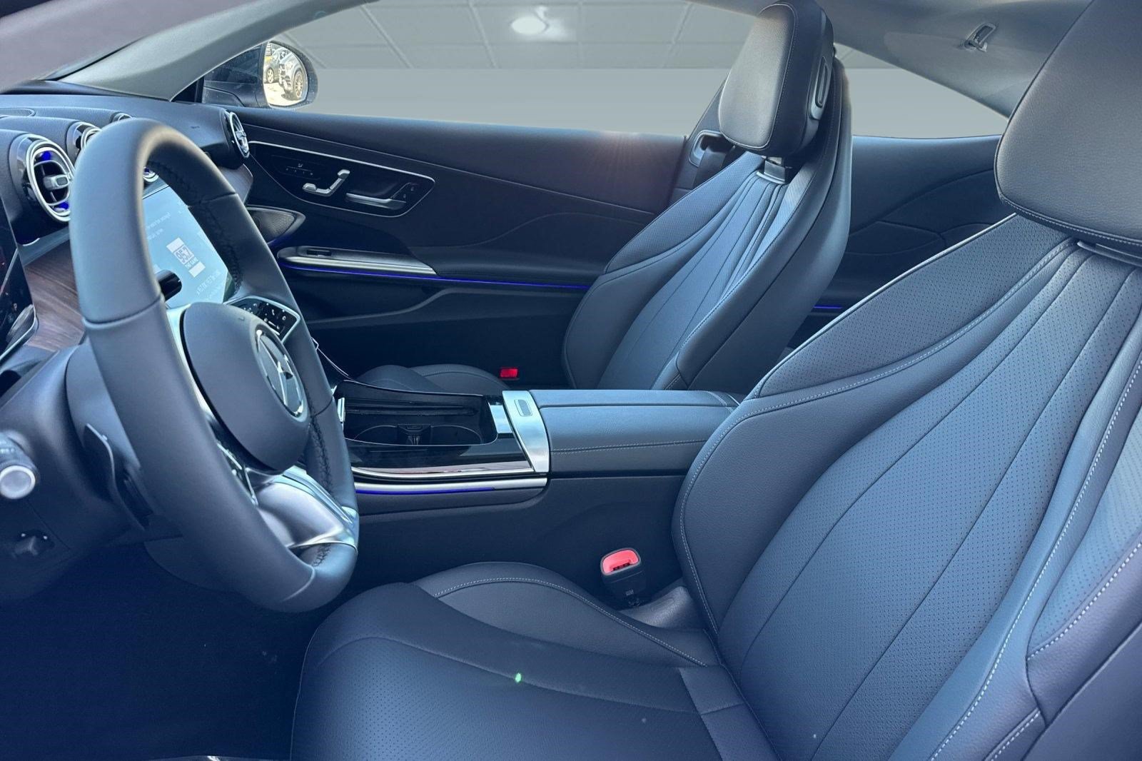 New 2027 Mercedes-Benz CLE 300 4MATIC Coupe image 5