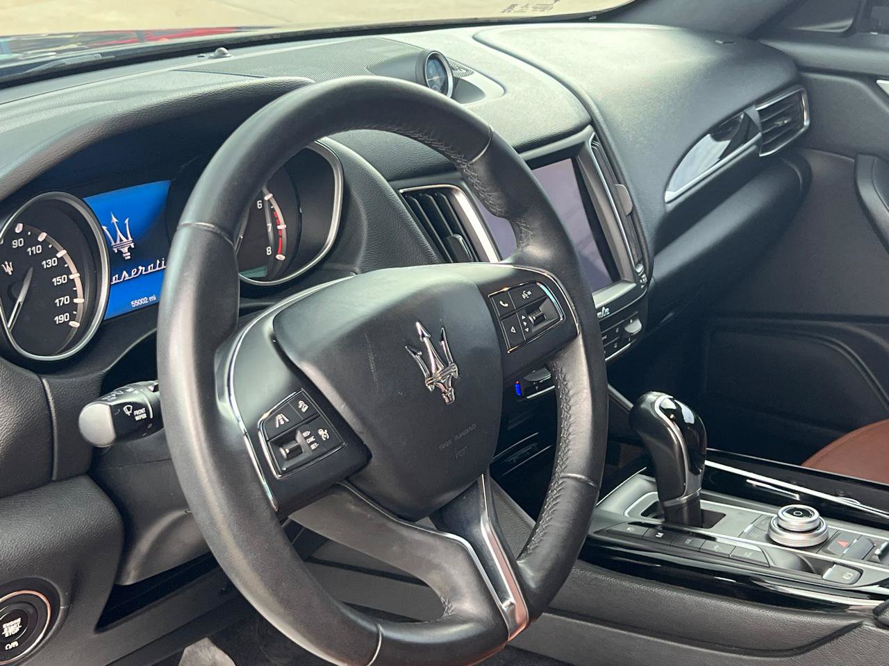 Used 2018 Maserati Levante AWD/4WD image 22