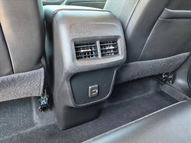 Used 2020 Chevrolet Equinox LT w/ Midnight Edition FWD image 15