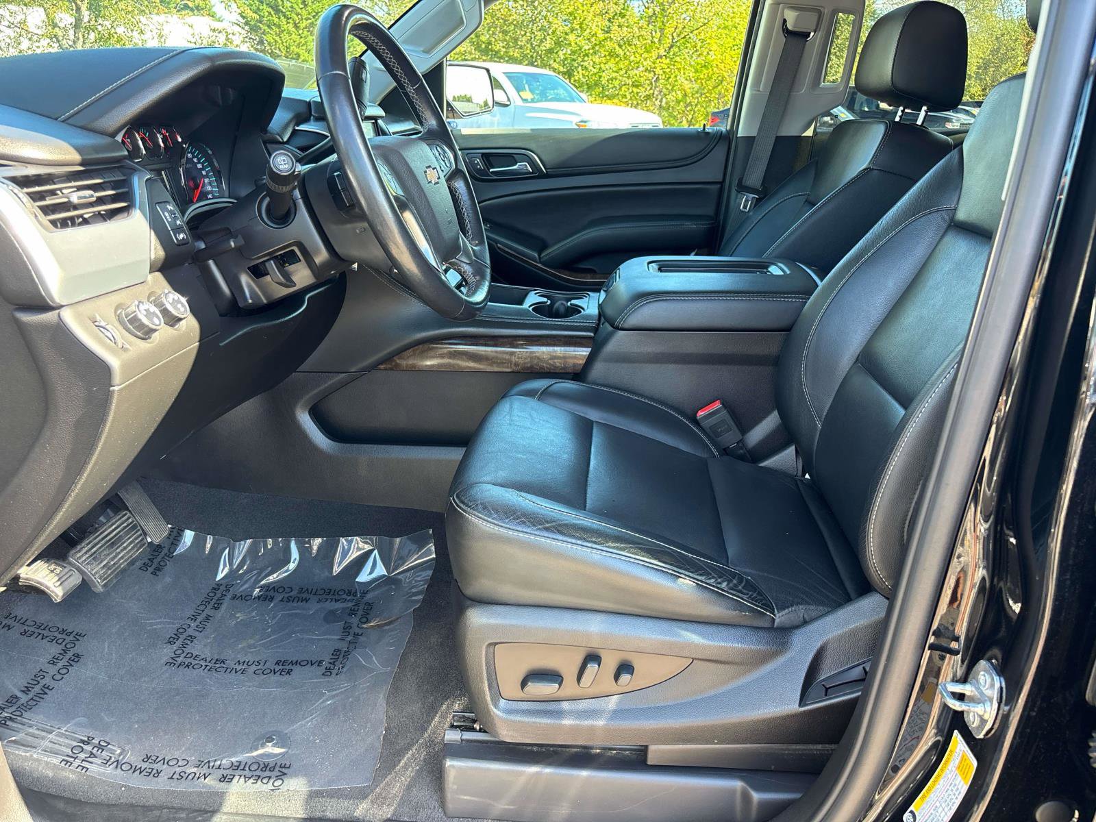 Used 2019 Chevrolet Tahoe LT image 8