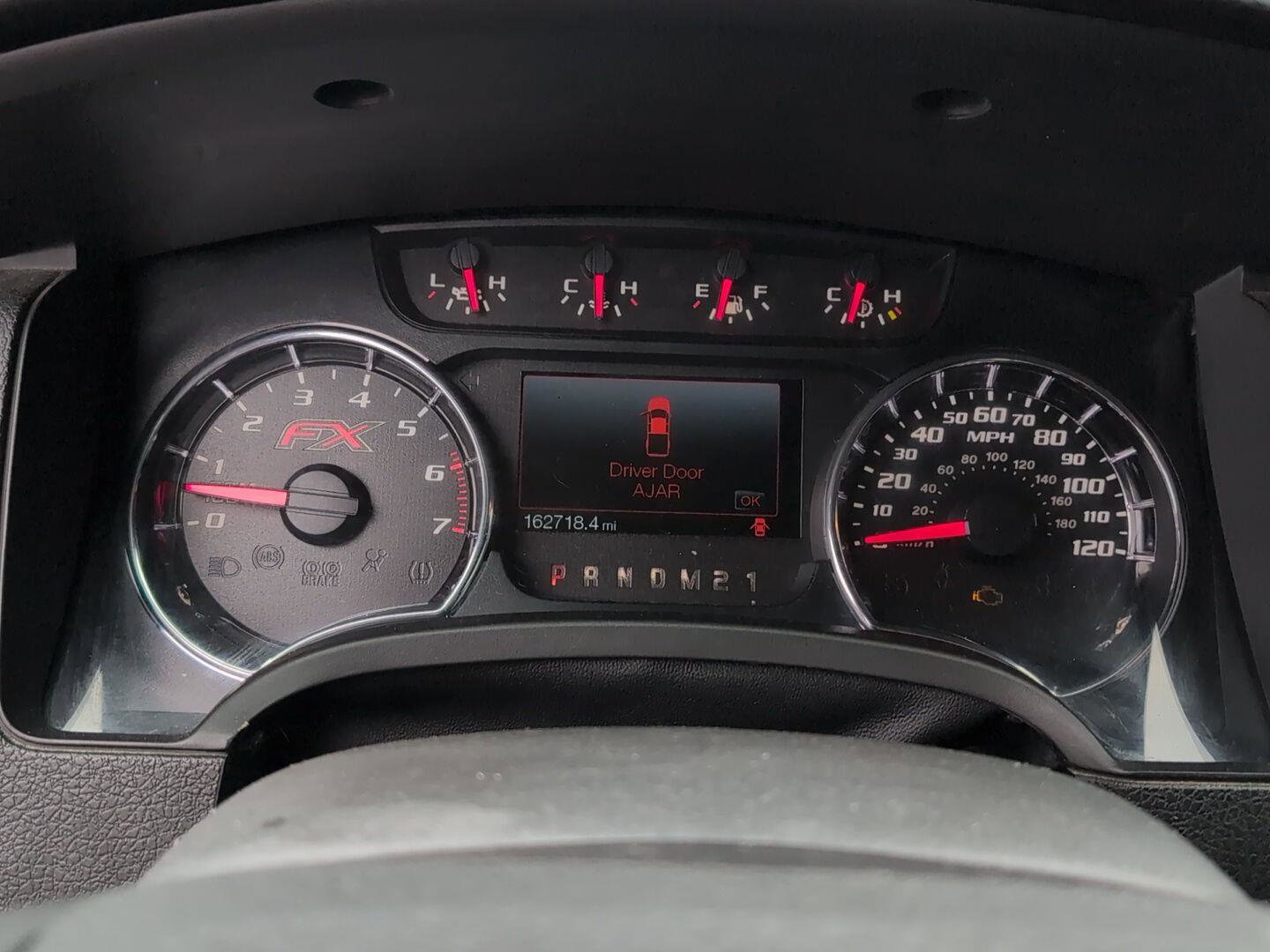 Used 2014 Ford F150 FX4 w/ Equipment Group 402A Luxury image 22