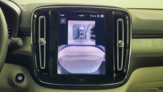 New 2026 Volvo XC40 B5 Plus w/ Protection Package Premier AWD/4WD image 19