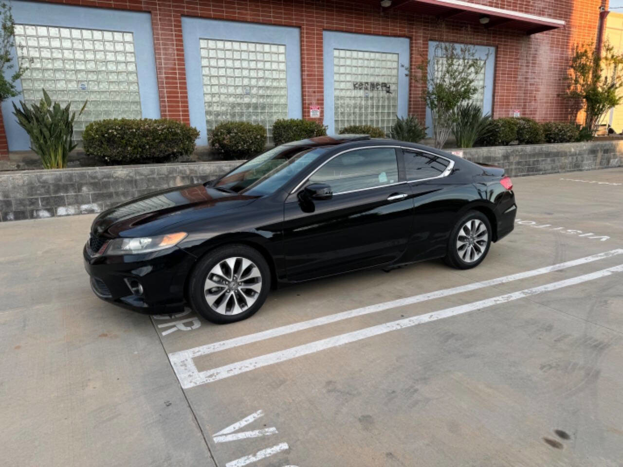 Used 2015 Honda Accord EX-L image 2