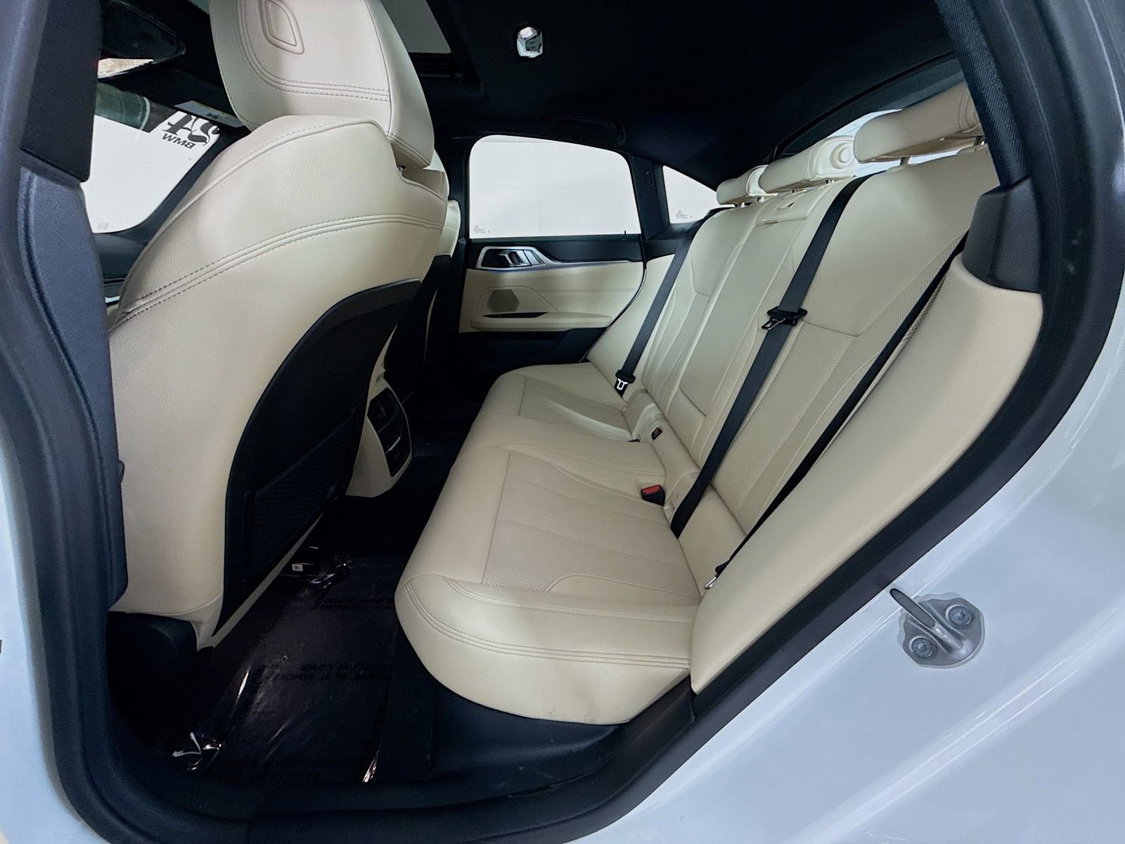 Certified 2024 BMW i4 eDrive35 w/ Convenience Package image 25