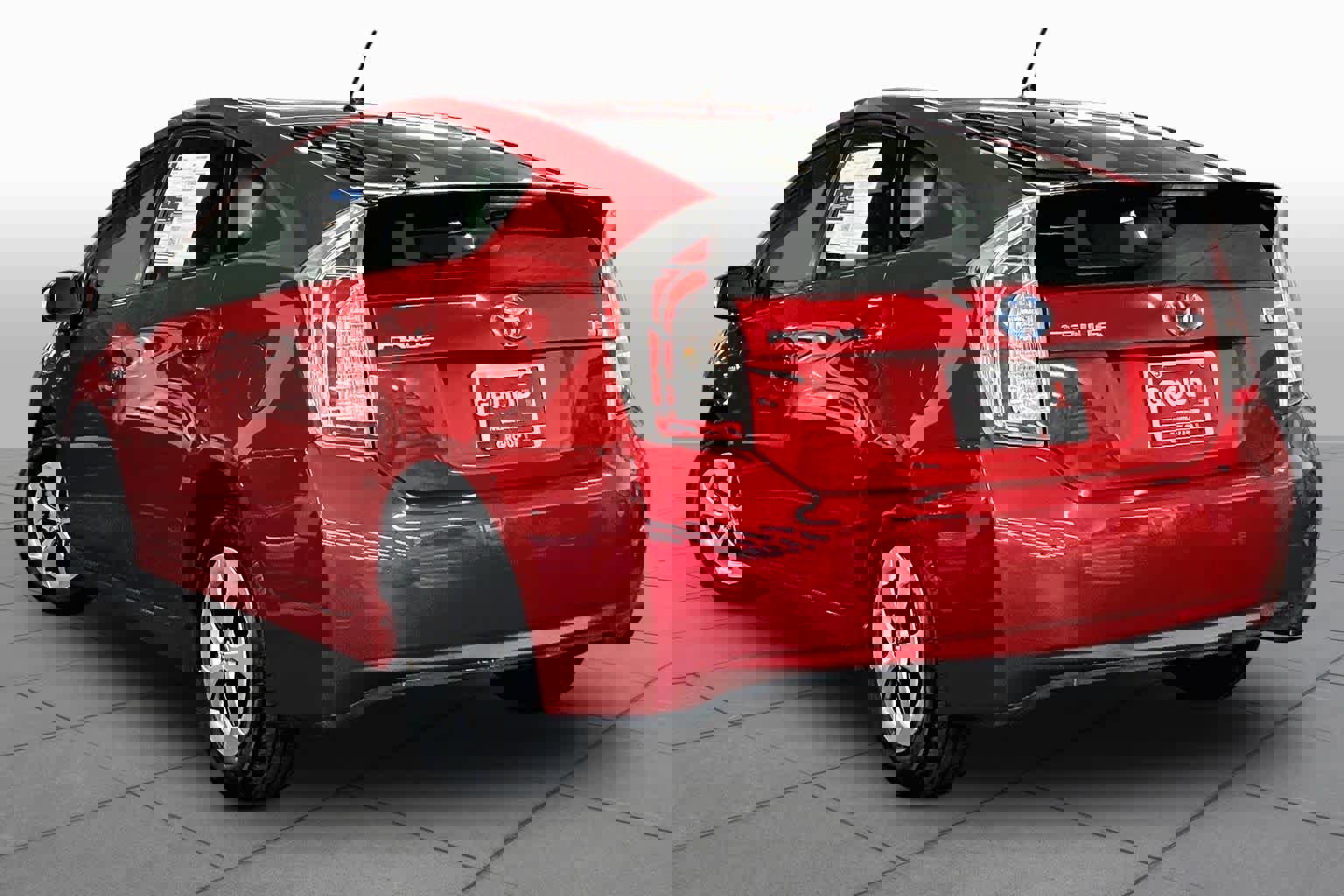 Used 2014 Toyota Prius Two image 11