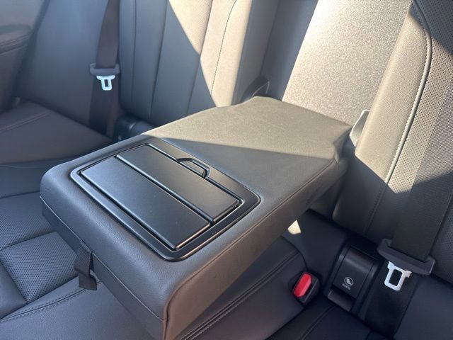 Used 2025 BMW i4 eDrive40 image 32