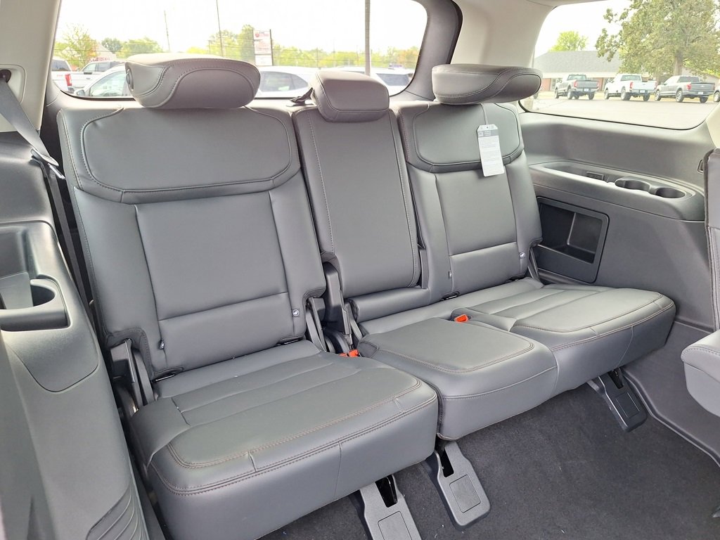 New 2025 Ford Expedition Active image 21