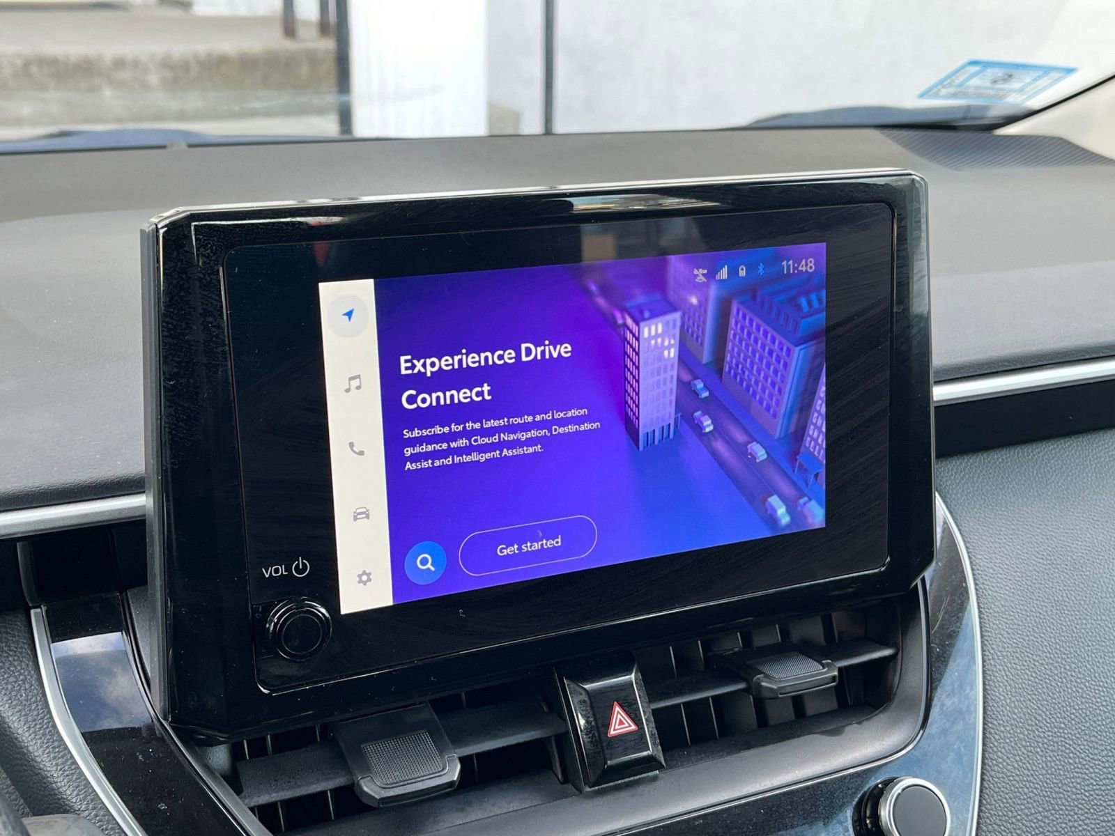 Used 2025 Toyota Corolla LE image 20