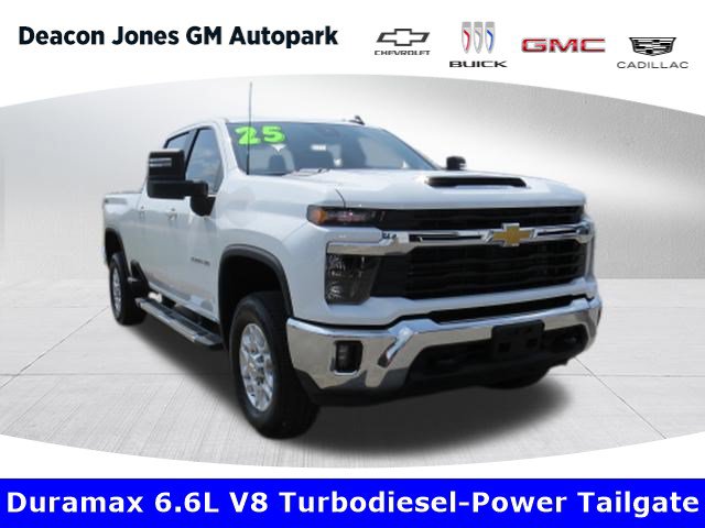 Certified 2025 Chevrolet Silverado 3500 LT AWD/4WD image 1