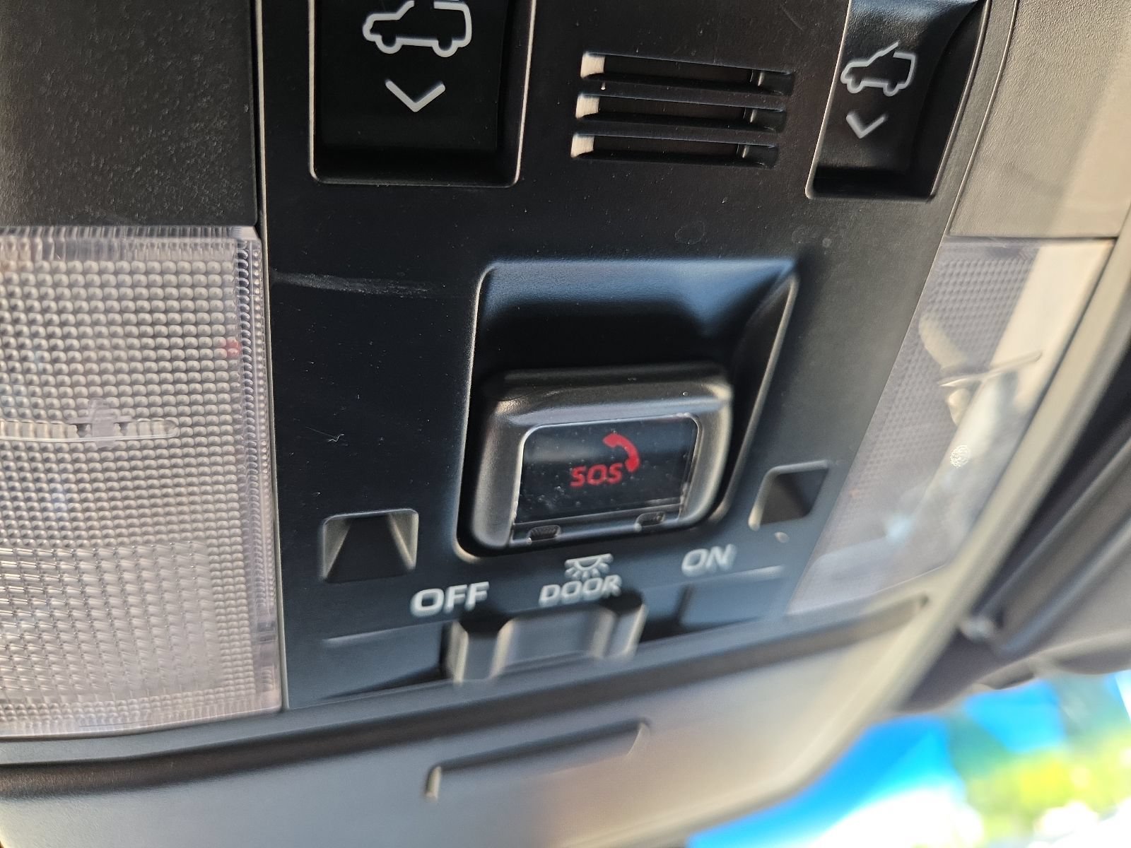 Used 2022 Lexus GX 460 Premium w/ Premium Plus Package AWD/4WD image 22