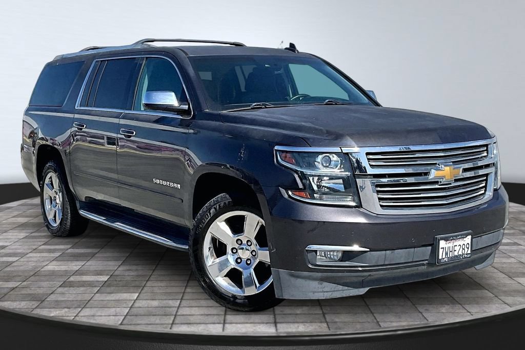 Used 2017 Chevrolet Suburban Premier AWD/4WD image 38