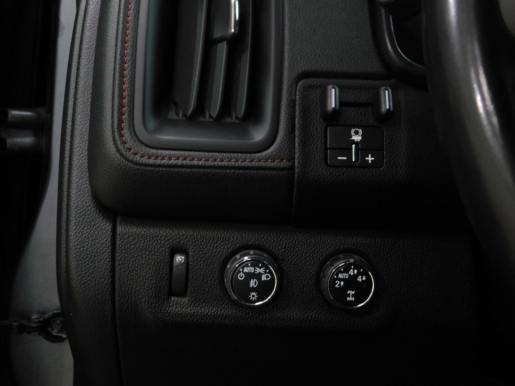 Used 2016 GMC Canyon SLE w/ All Terrain Package image 45