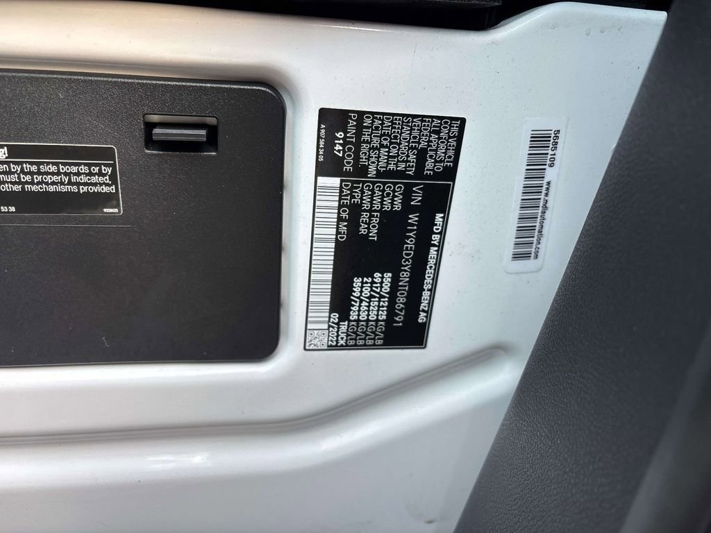 Used 2022 Mercedes-Benz Sprinter 4500 image 31