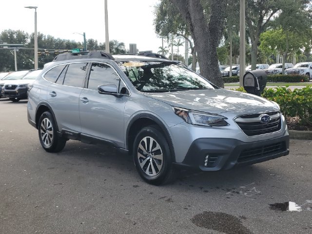 Used 2021 Subaru Outback Premium AWD/4WD image 7