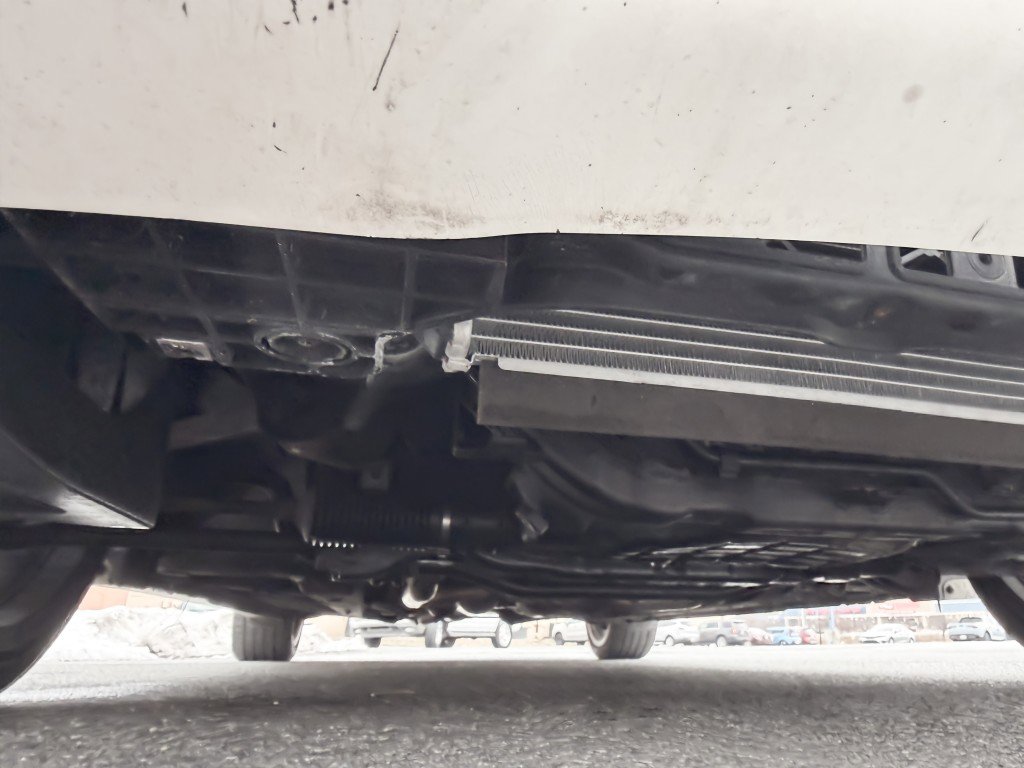 Used 2011 Hyundai Genesis 3.8 image 26