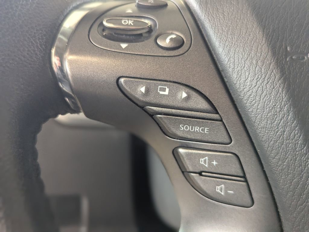 Used 2021 Nissan Murano SV image 20