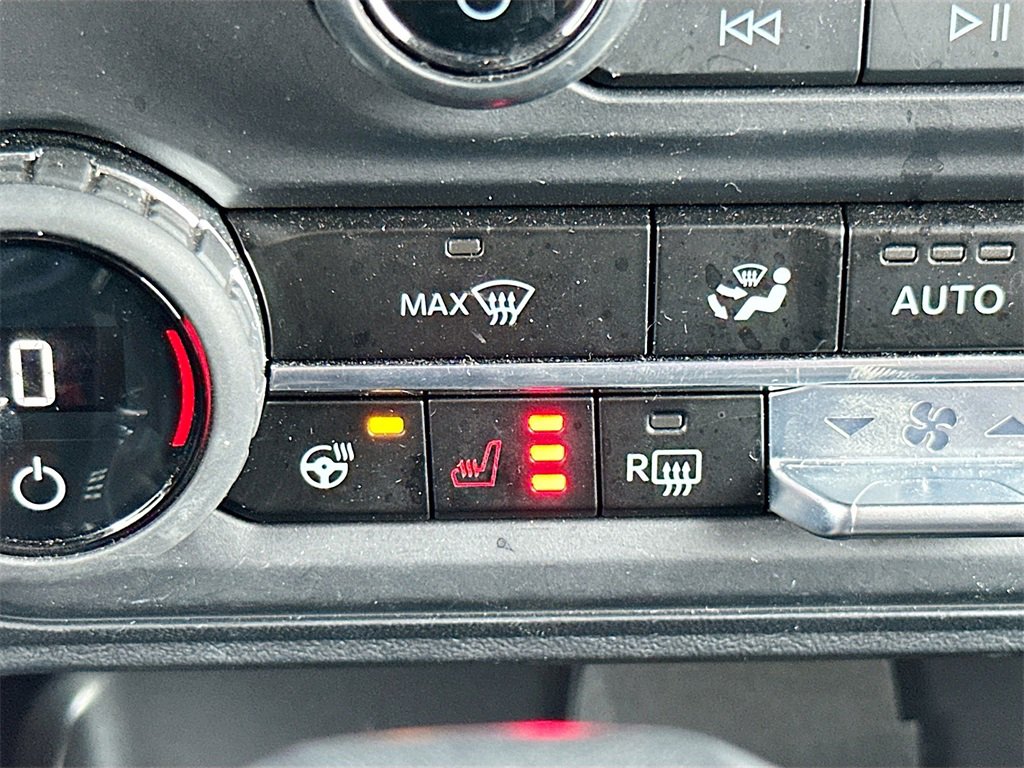 Used 2024 Ford Bronco Outer Banks image 21