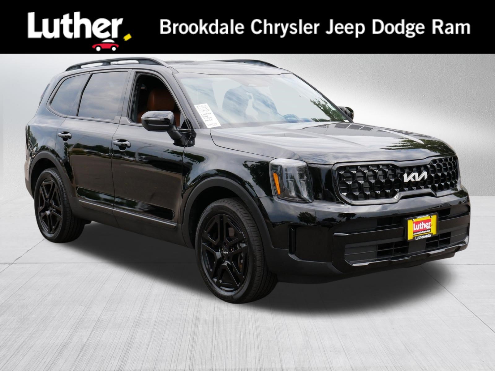 Used 2024 Kia Telluride EX X-Line AWD/4WD image 1