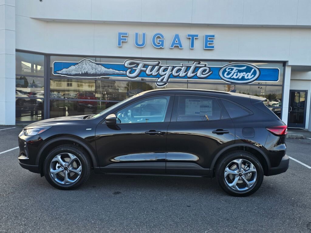 New 2025 Ford Escape ST-Line w/ Cold Weather Package