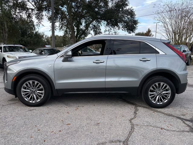 Used 2025 Cadillac XT4 Premium Luxury image 4