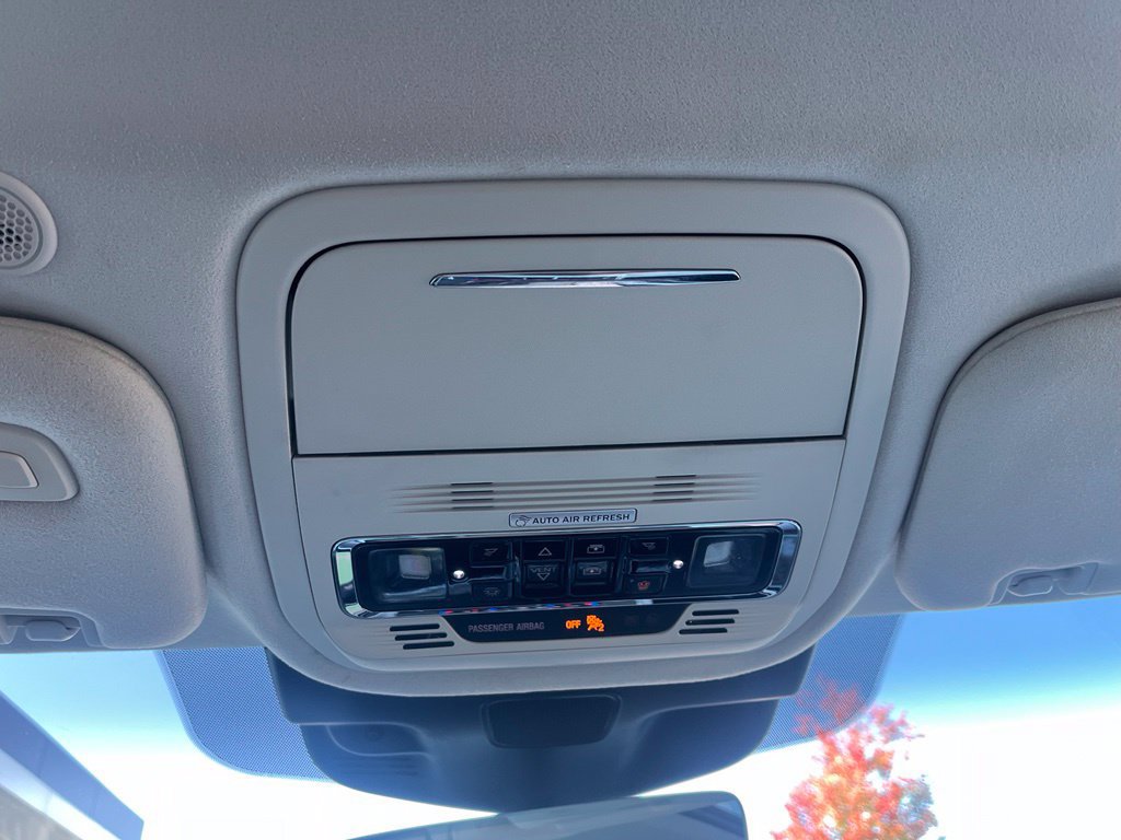 Certified 2022 Lincoln Aviator Black Label Grand Touring w/ Class IV Trailer Tow Package AWD/4WD image 36