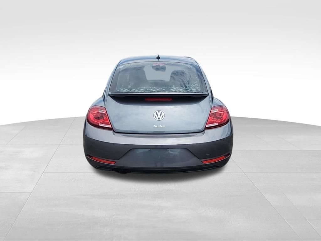 Used 2017 Volkswagen Beetle 1.8T S FWD image 18