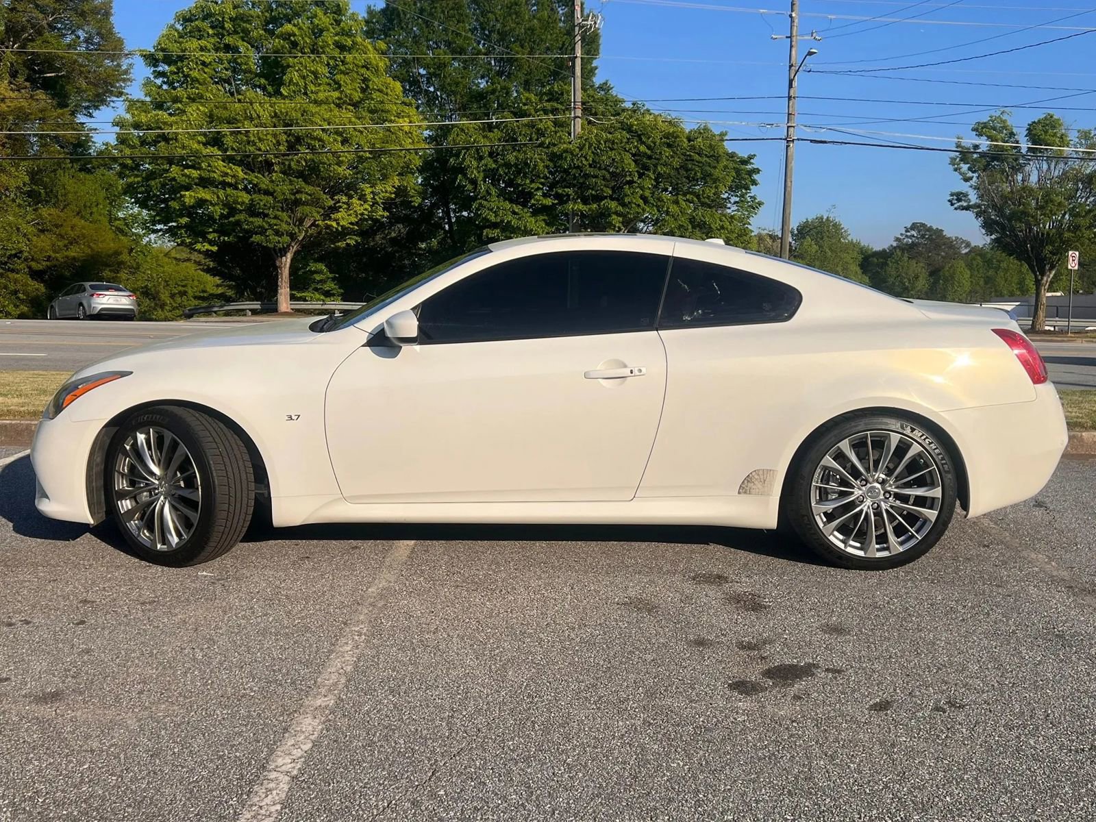Used 2014 INFINITI Q60 Journey w/ Premium Package RWD image 8