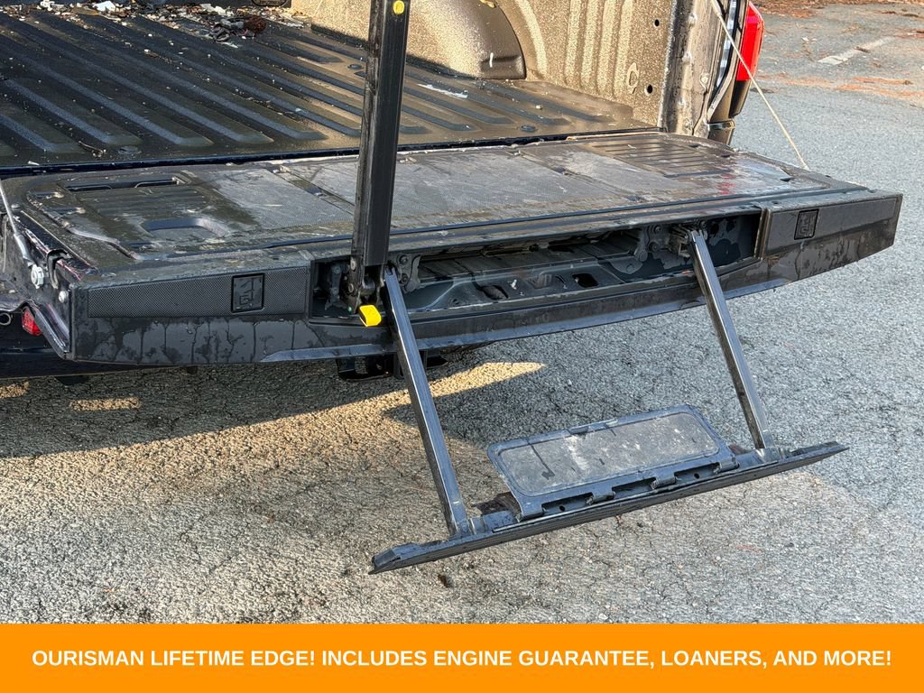 Used 2023 Ford F150 Lightning Lariat w/ Max Trailer Tow Package AWD/4WD image 24