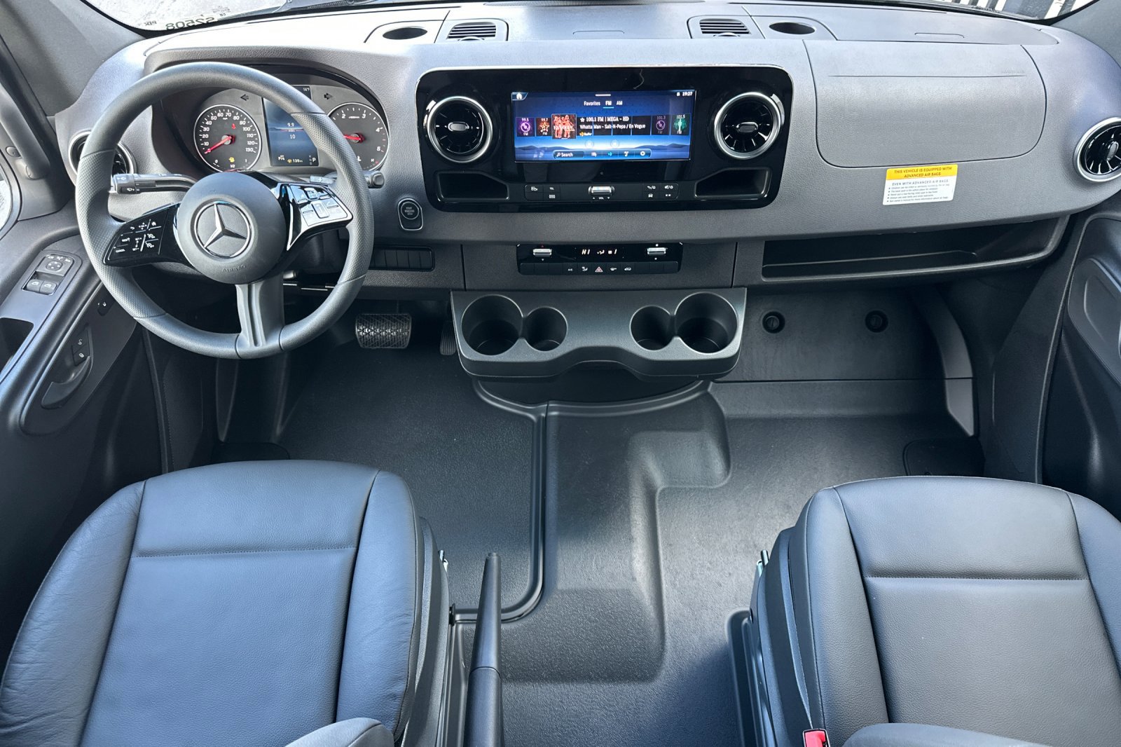 New 2025 Mercedes-Benz Sprinter 2500 image 12