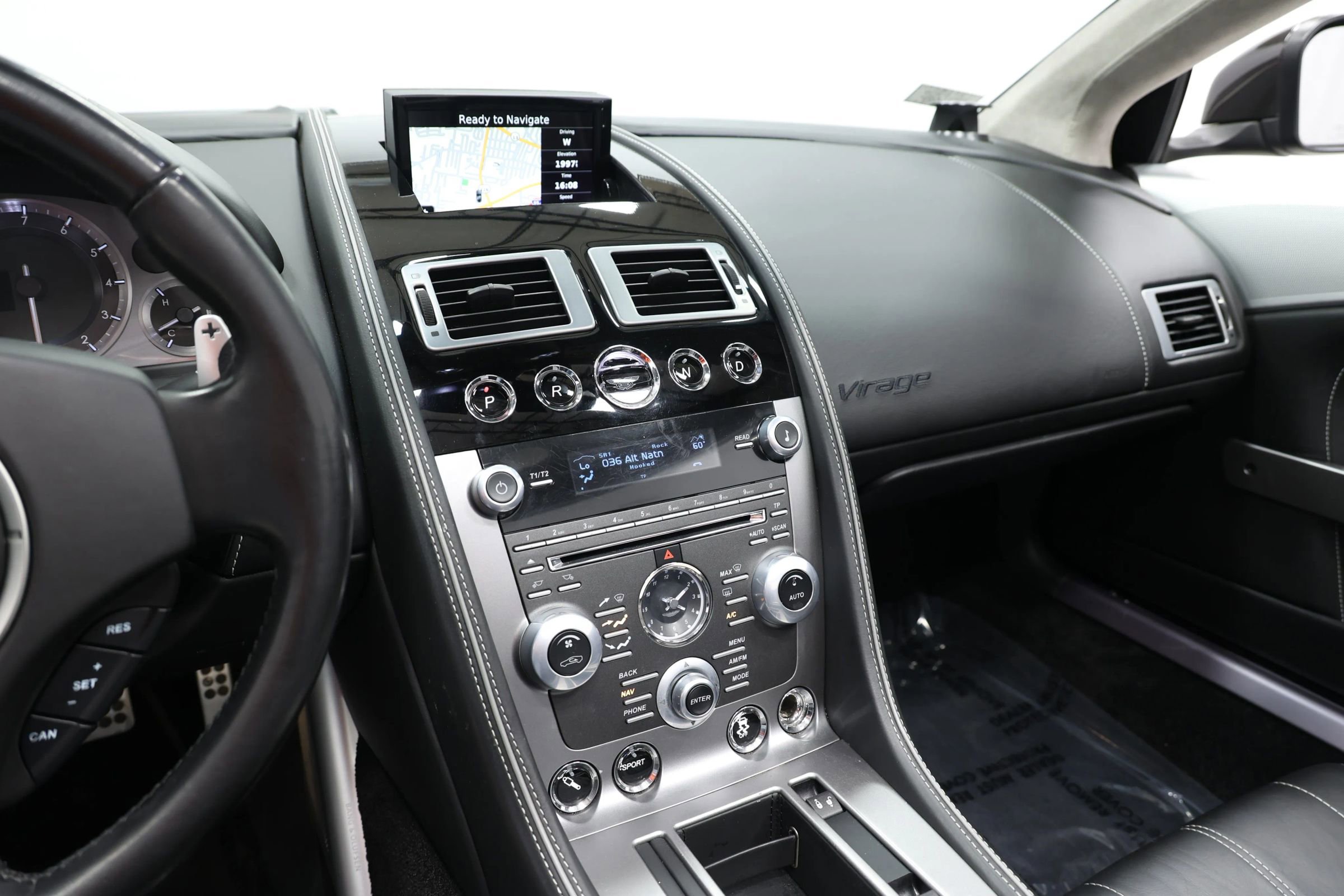 Used 2012 Aston Martin Virage Volante image 28