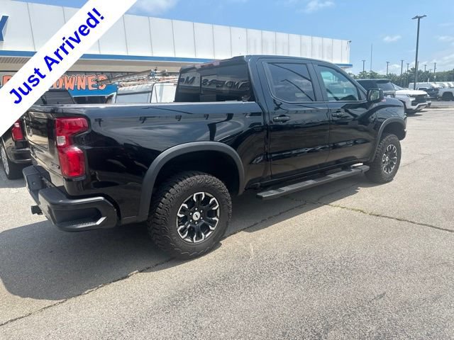 Used 2026 Chevrolet Silverado 1500 ZR2 AWD/4WD image 3