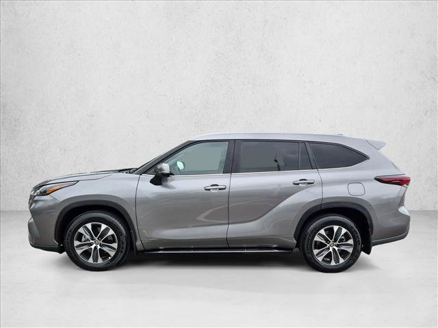 Certified 2026 Toyota Highlander XLE AWD/4WD image 9