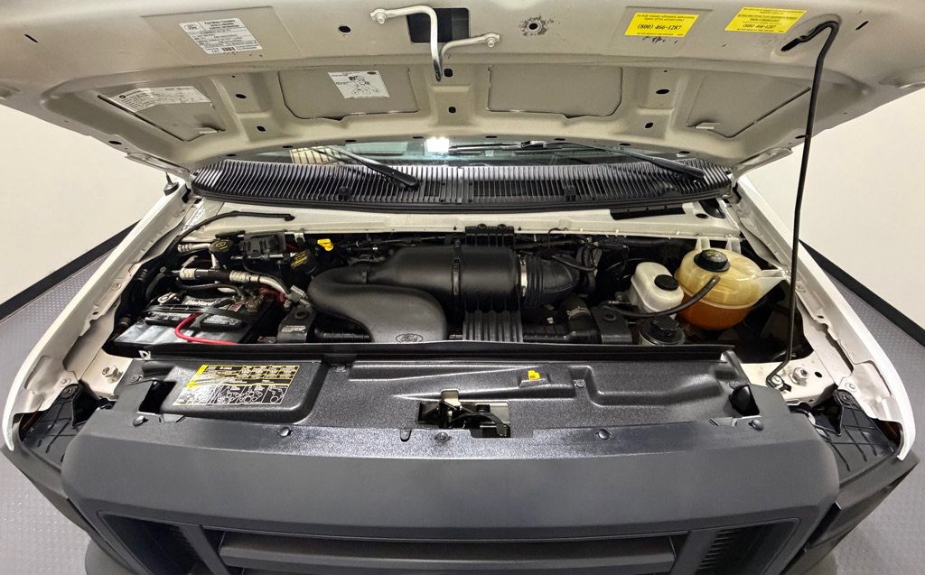 Used 2013 Ford E-350 and Econoline 350 Extended Super Duty RWD image 22