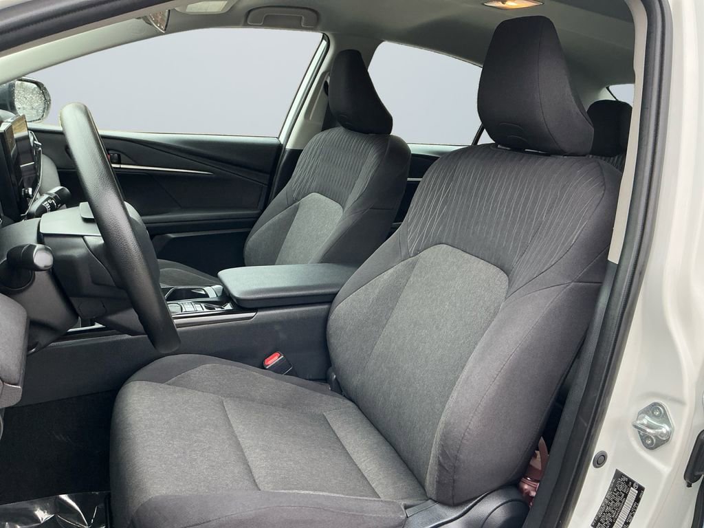 Certified 2025 Toyota Camry LE image 11