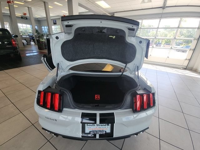 Used 2016 Ford Mustang Shelby GT350 w/ Technology Package RWD image 43