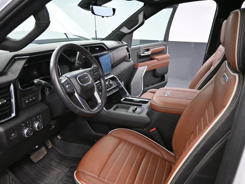 Used 2024 GMC Sierra 2500 Denali Ultimate image 25