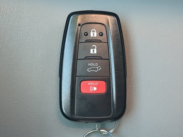 Certified 2023 Toyota RAV4 XLE Premium FWD image 35