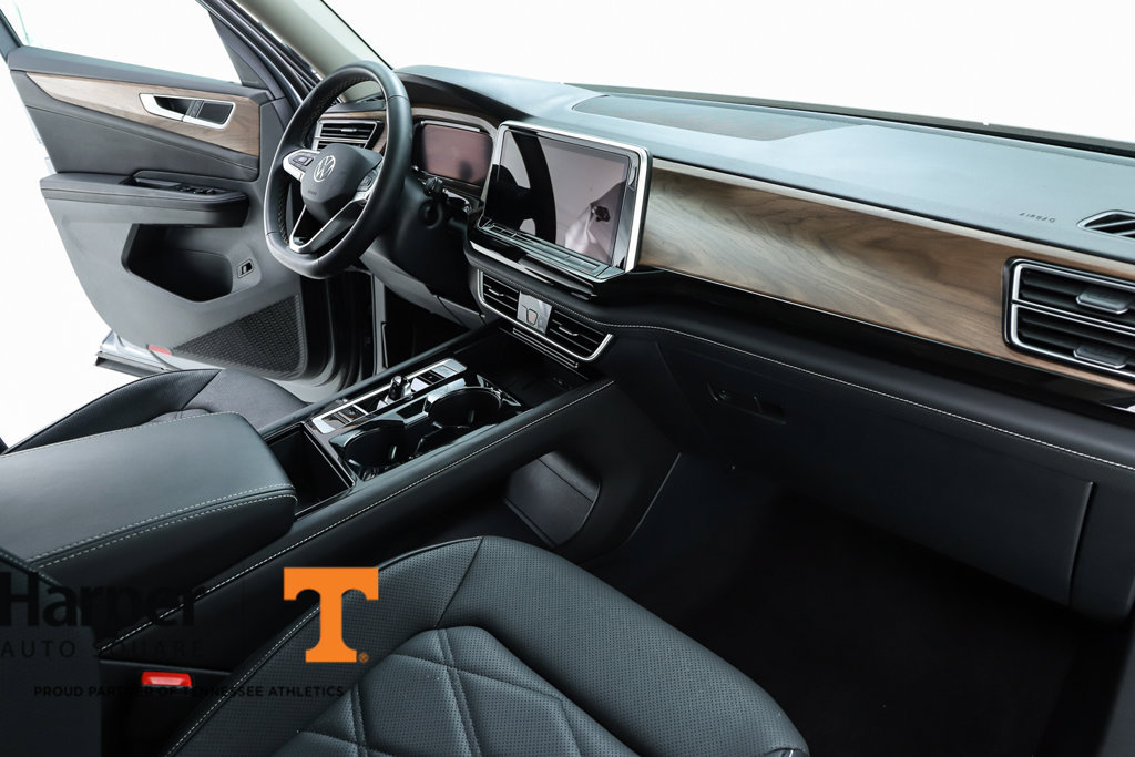 Used 2025 Volkswagen Atlas SE w/ Panoramic Sunroof Package FWD image 73