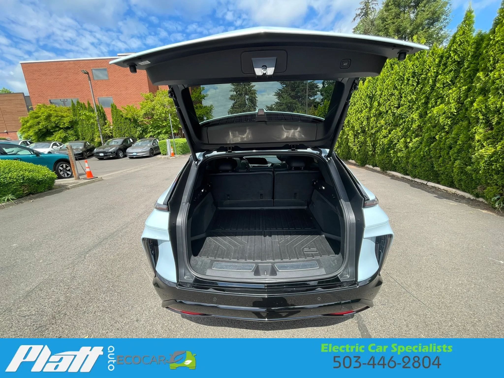 Used 2024 Cadillac Lyriq Sport AWD/4WD image 58