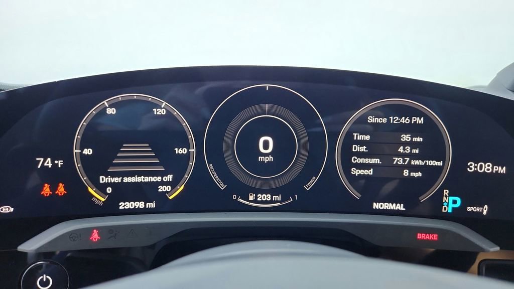 Used 2020 Porsche Taycan Turbo image 20