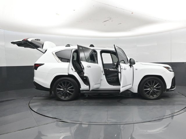 Used 2023 Lexus LX 600 F Sport w/ Accessory Package (Z1) AWD/4WD image 60