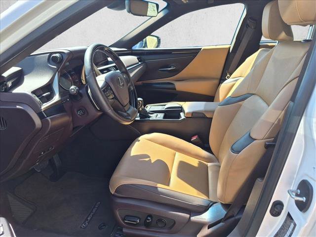 Used 2021 Lexus ES 250 w/ Premium Package AWD/4WD image 17